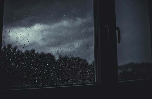 rain-at-night
